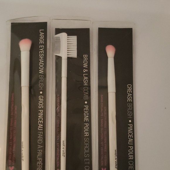Set of 3 Wet n Wild Brushes NWT - Picture 2 of 5